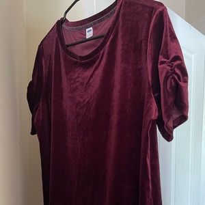 Velvet Burgundy L Top